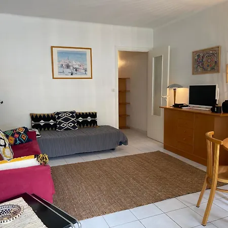 Martinez Climatise 5 Couchages Lägenhet